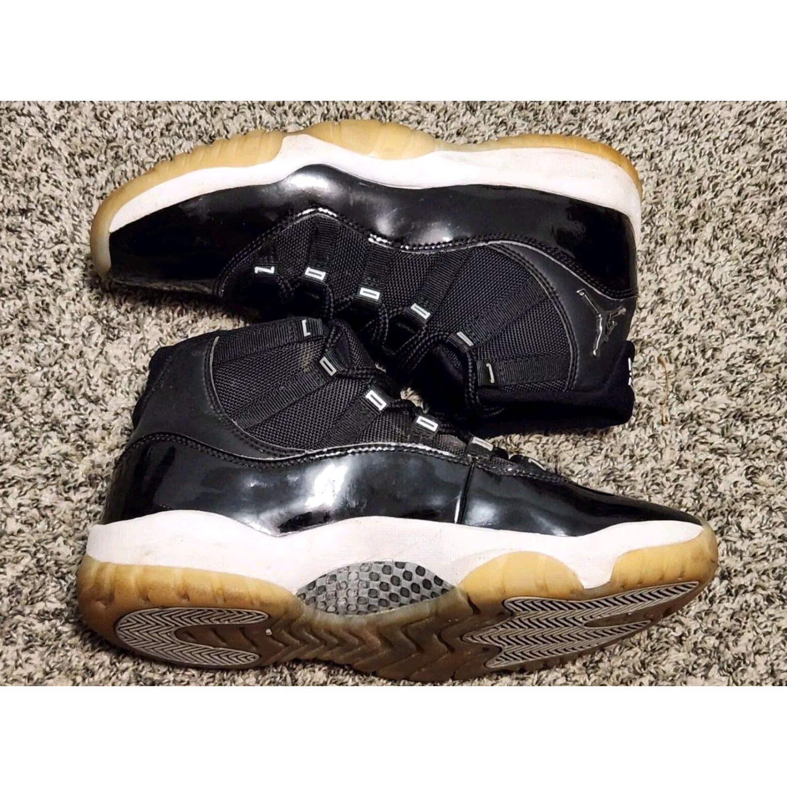 Jordan Brand Jordan Air Jordan 11 Retro High Jubilee 25th Anniversary Mens US9 Black White Metallic Silver Sneaker High Top Size US 9 / EU 42 - 2 Thumbnail