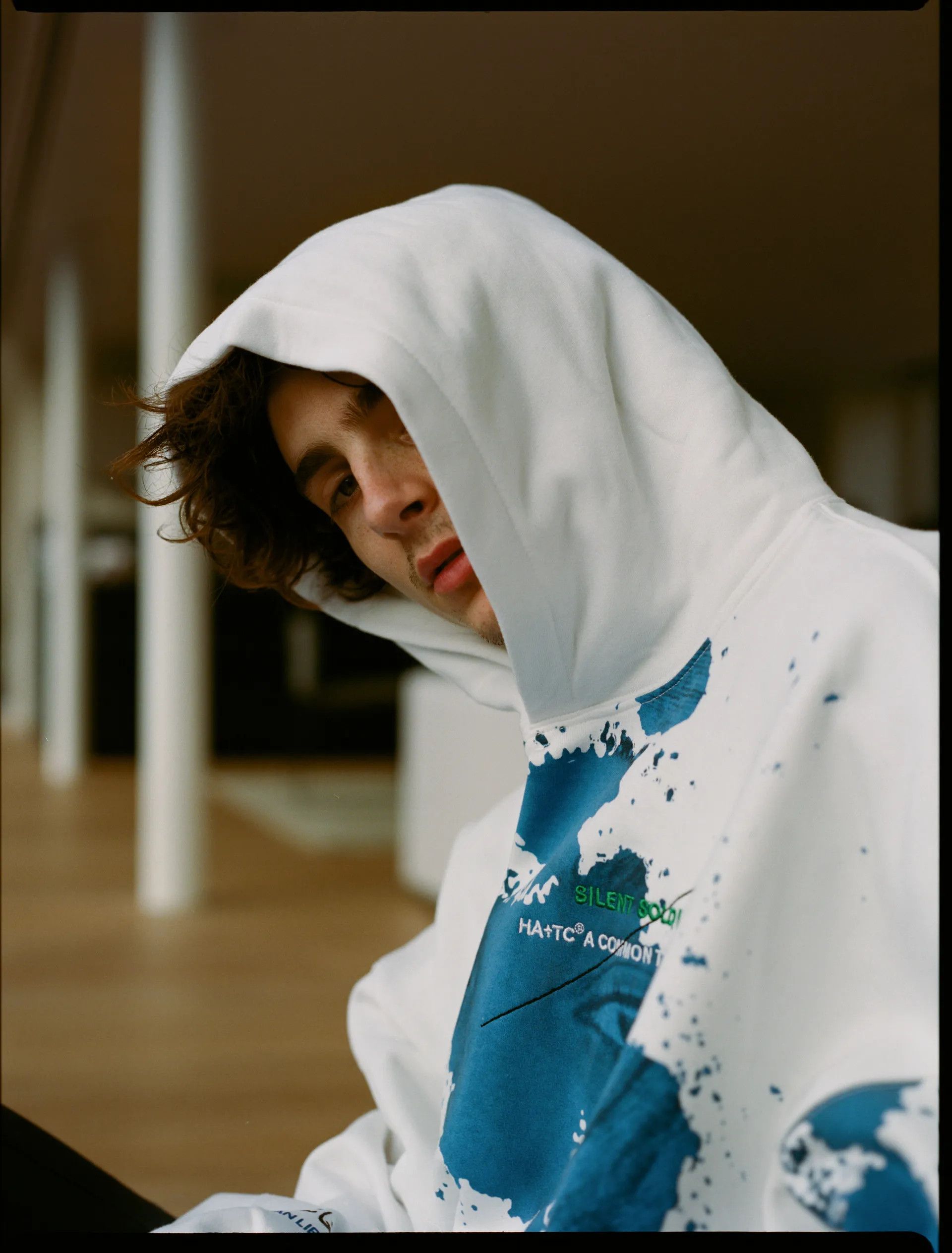 Haider Ackermann Silent soldier Timothée Chalamet hoodie Size US L / EU 52-54 / 3 - 10 Thumbnail