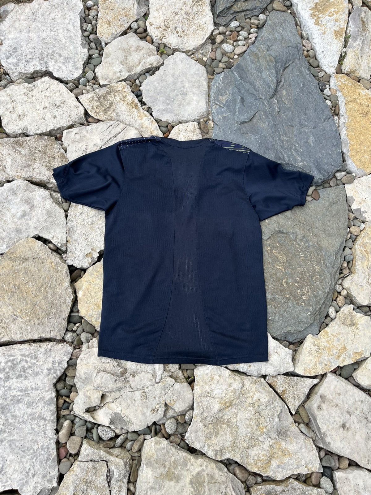 Nike × Vintage Vintage 90s Nike Total 90 y2k soccer jersey tee hype t-shirt Size US S / EU 44-46 / 1 - 2 Thumbnail