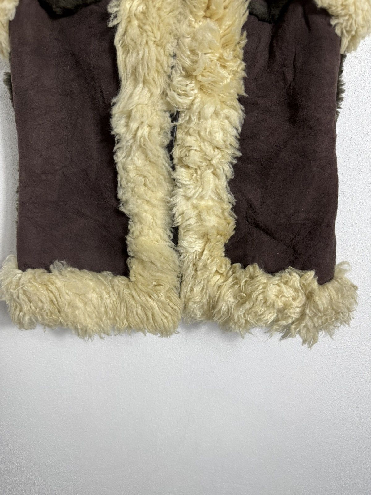 KMRii VINTAGE Sheepskin Fur Vest In Dark Maroon Size US S / EU 44-46 / 1 - 4 Thumbnail