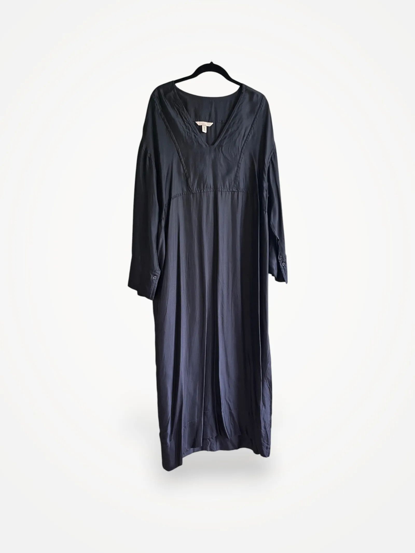H&M HM Dress Size M / US 6-8 / IT 42-44 - 1 Thumbnail