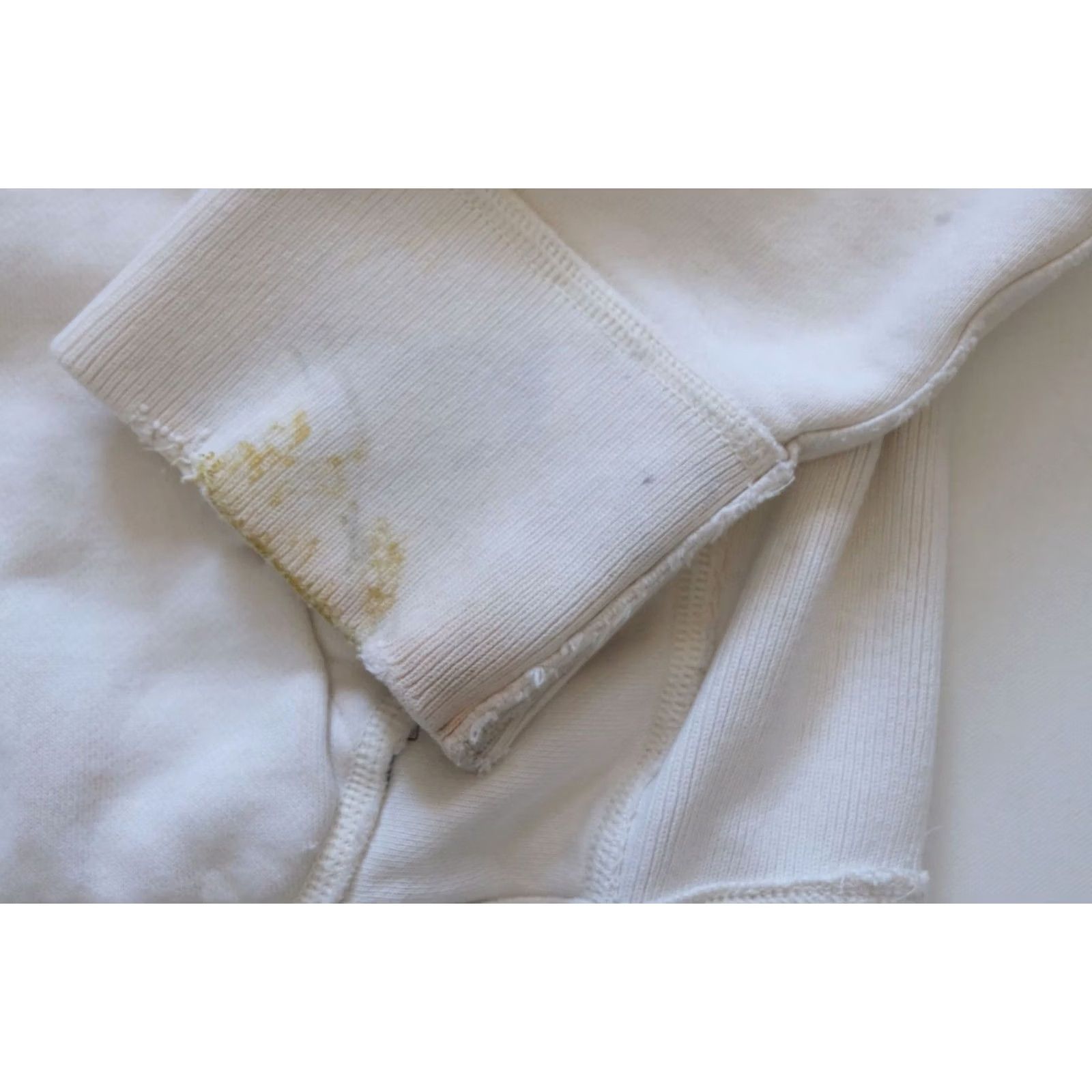 Abercrombie & Fitch VINTAGE Abercrombie & Fitch Hoodie Sweatshirt Men S White Distressed Retro Pullover Hooded Sweatshirt Size US S / EU 44-46 / 1 - 6 Thumbnail