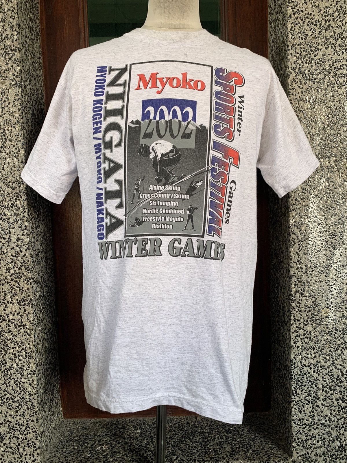 Vintage Vintage 2002 Winter Games Sport Festival Myoko Kogen T shirt Size US M / EU 48-50 / 2 - 1 Thumbnail