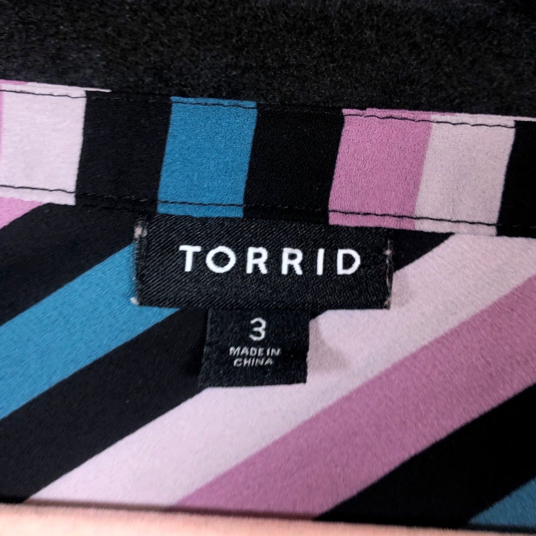 Torrid Torrid Blouse Multicolored Striped Front Knot 3/4 Sleeve Stretch 3X Women Size XXL / US 16-18 / IT 52-54 - 4 Thumbnail