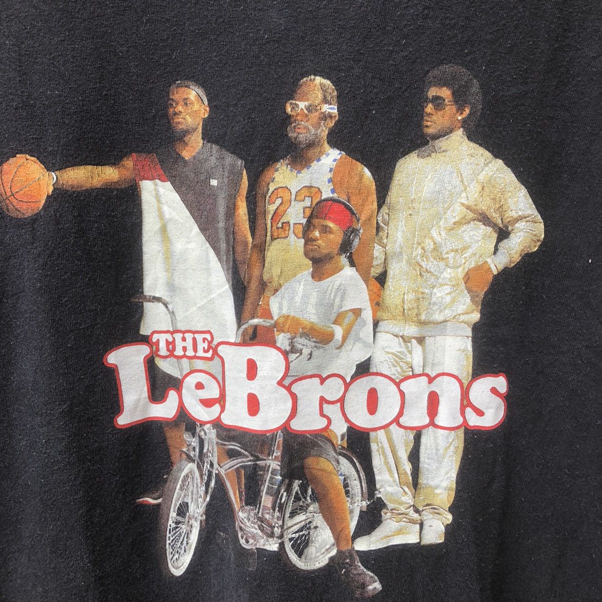 Nike Vintage 90s Nike The Lebrons Tee Size US XL / EU 56 / 4 - 4 Thumbnail