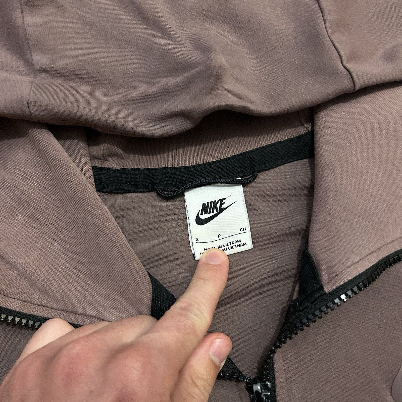 Nike Sportswear Tech Fleece Lightweight Windrunner Zip Hoodie Size US S / EU 44-46 / 1 - 3 Thumbnail