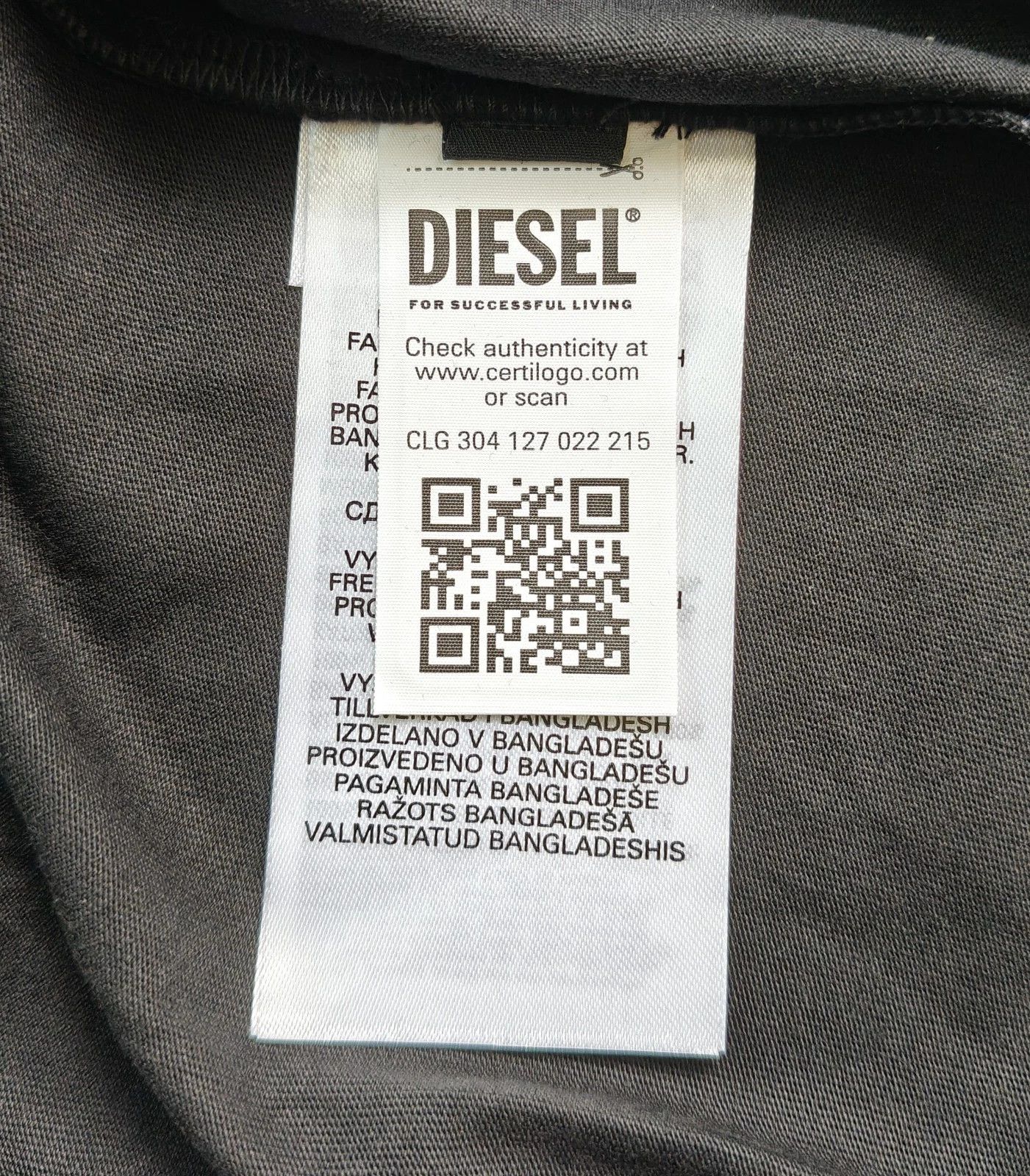 Diesel DIESEL Black Tshirt with Hardwear Denim Division print T4162 Size US M / EU 48-50 / 2 - 6 Thumbnail