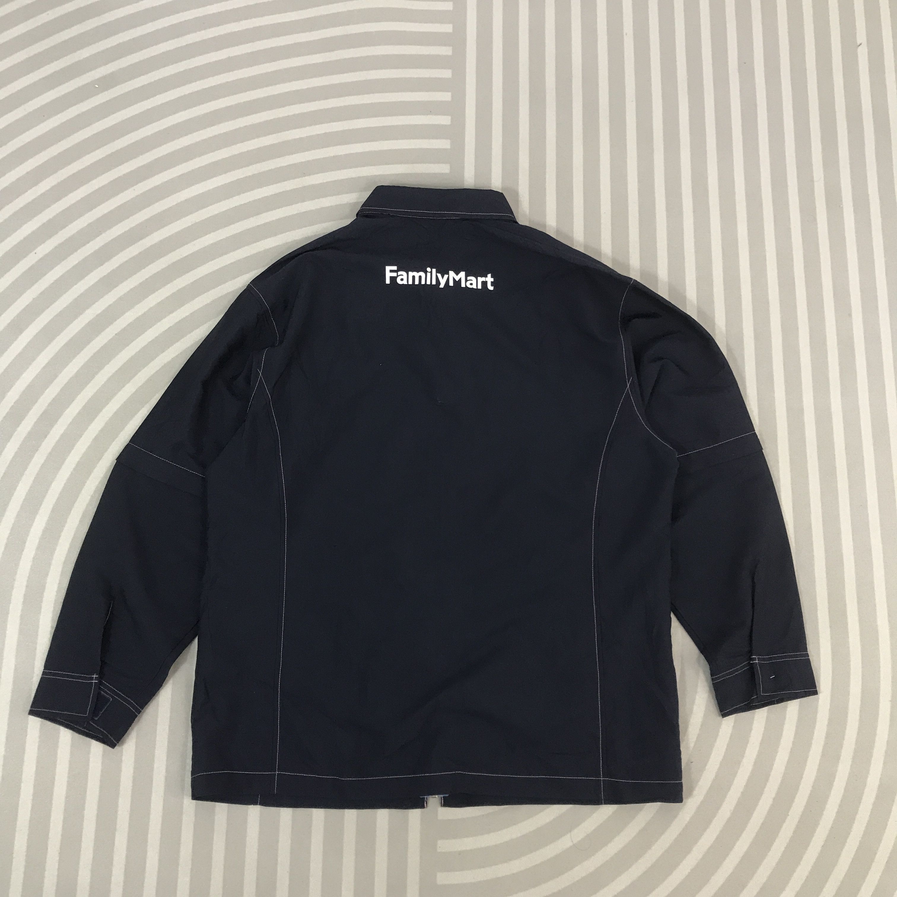Japanese Brand Vintage Japanese Brand Family Mart Jacket K66B14 Size US L / EU 52-54 / 3 - 3 Thumbnail