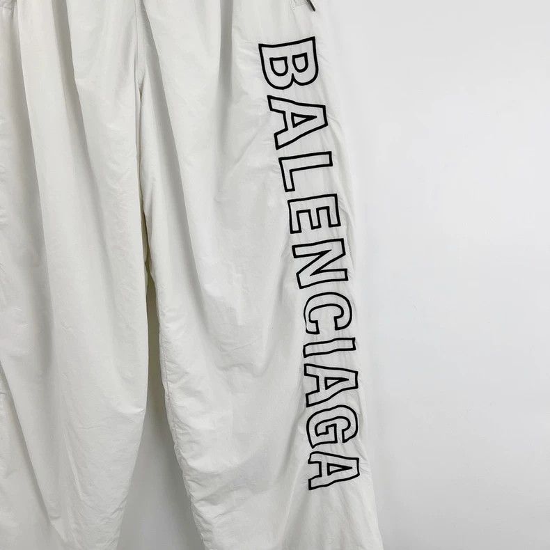 Balenciaga Balenciaga size M Large embroidered nylon sweatpants with Size US 26 / EU 42 - 3 Thumbnail
