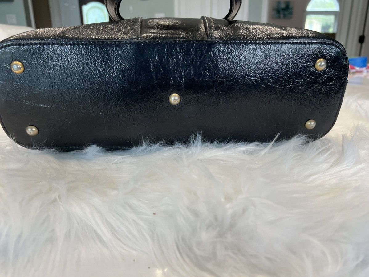 Yves Saint Laurent YSL Large Muse Bag Black Patent Leather w/ Lock & Charm Size ONE SIZE - 4 Thumbnail