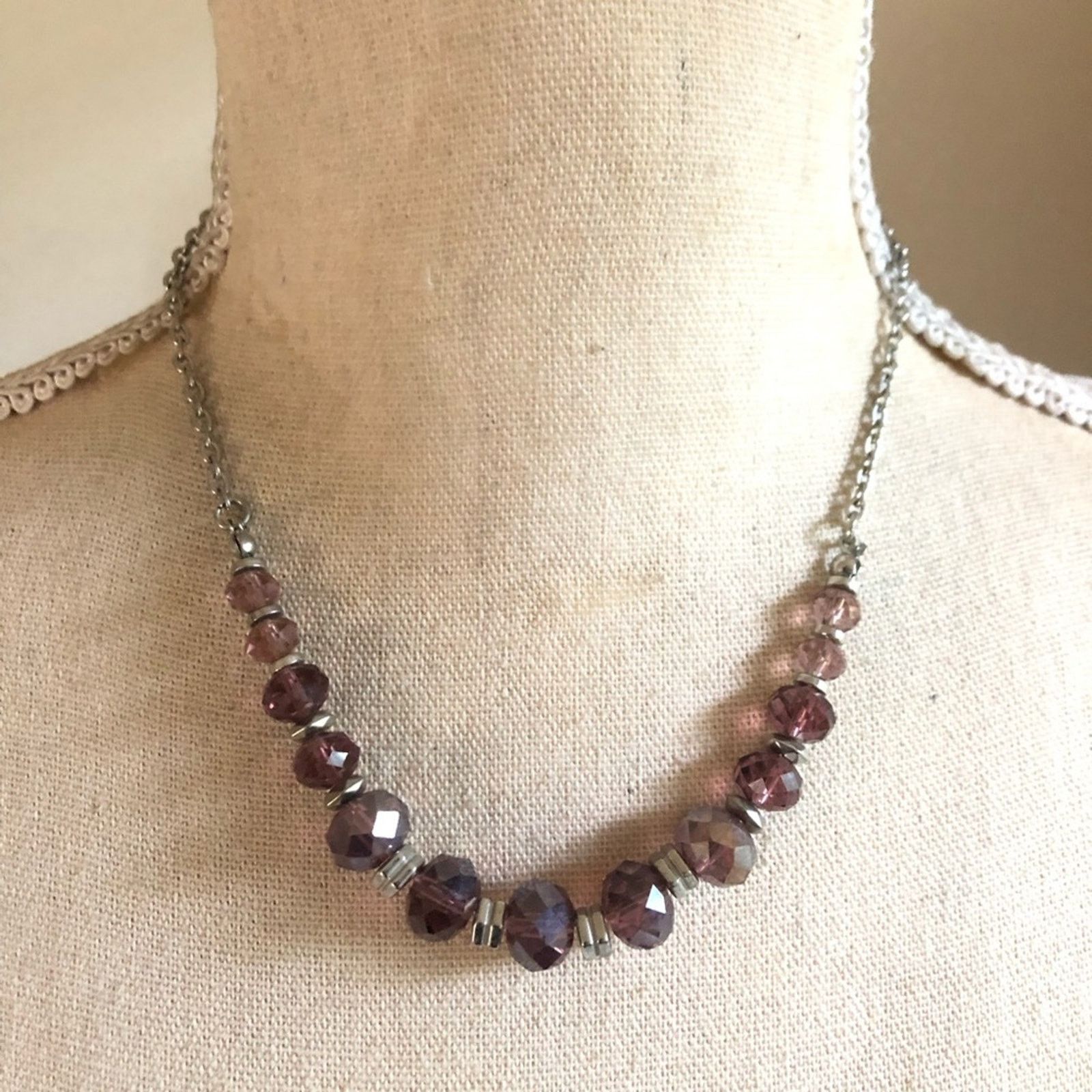 Jewelry Mauve faceted aurora borealis glass crystal chain necklace Size ONE SIZE - 1 Thumbnail