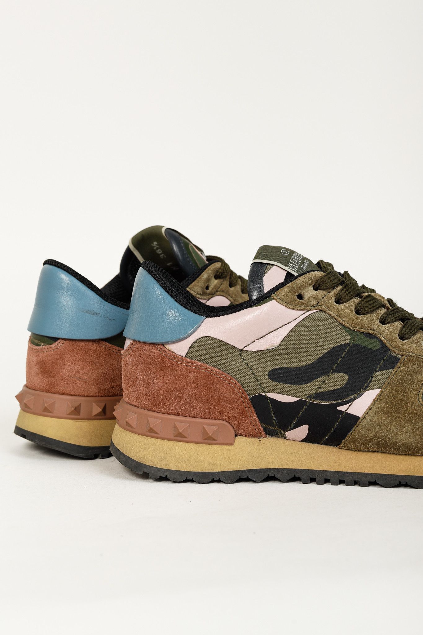 Valentino Valentino Garavani Rockrunner Camo Low-Top Sneakers Size US 6 / IT 36 - 8 Thumbnail