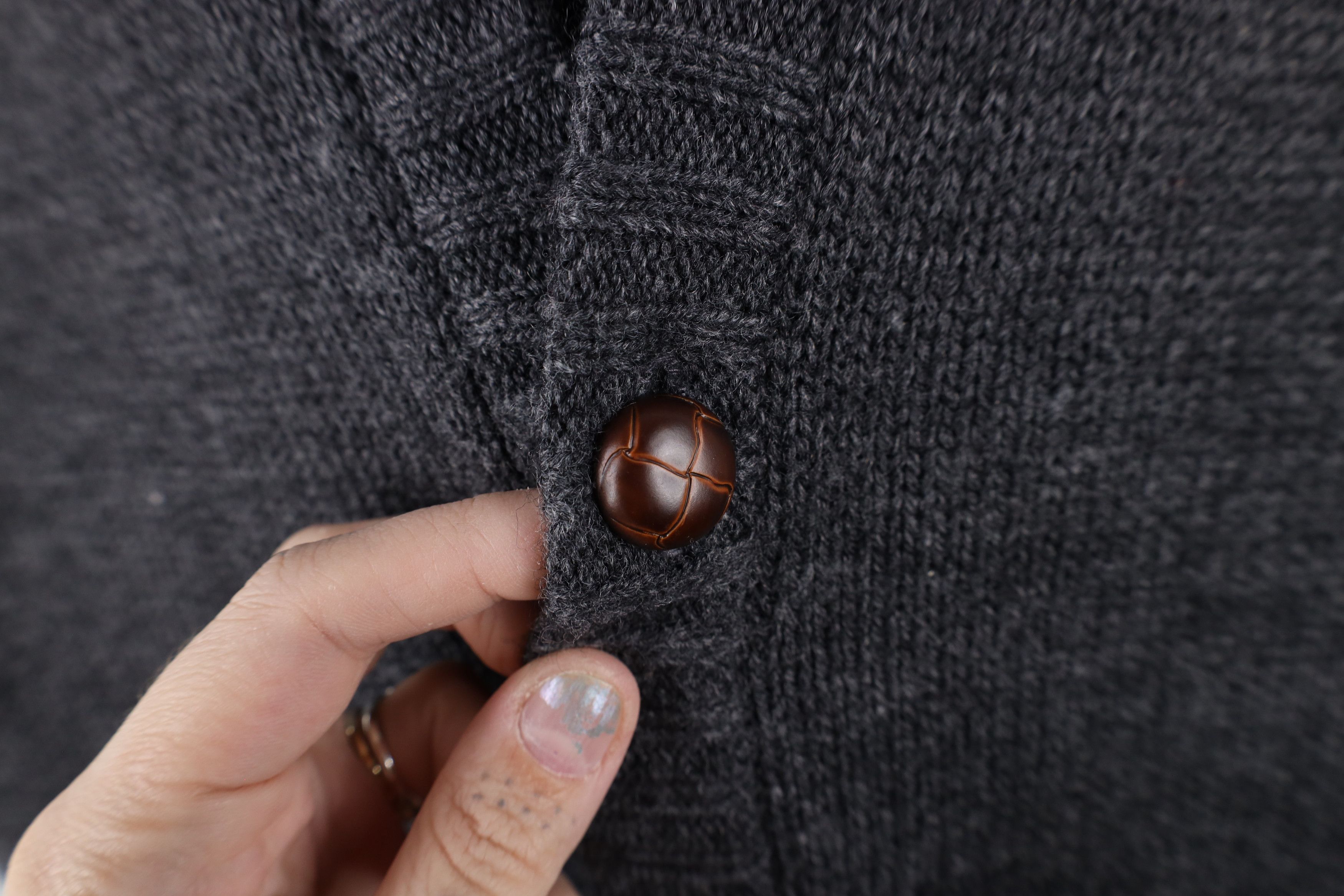 Vintage Vintage 90s Streetwear Knit Cardigan Sweater Vest Gray Size US M / EU 48-50 / 2 - 4 Thumbnail