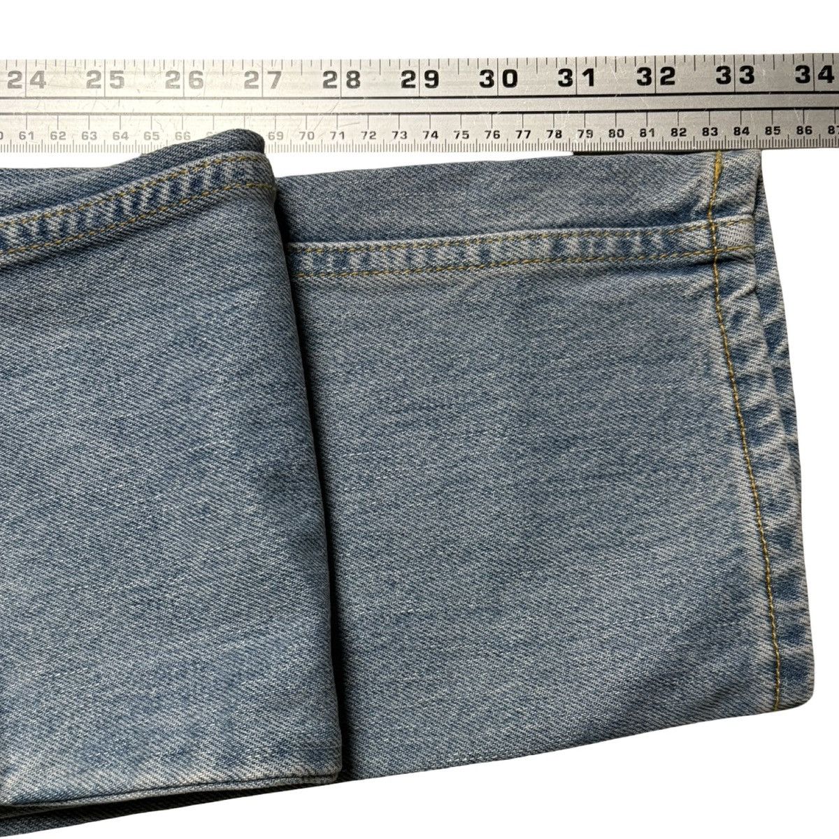 Levi's Vintage Y2K Levi's 550 Relaxed Tapered Light Wash Jeans Size 28" / US 6 / IT 42 - 7 Thumbnail
