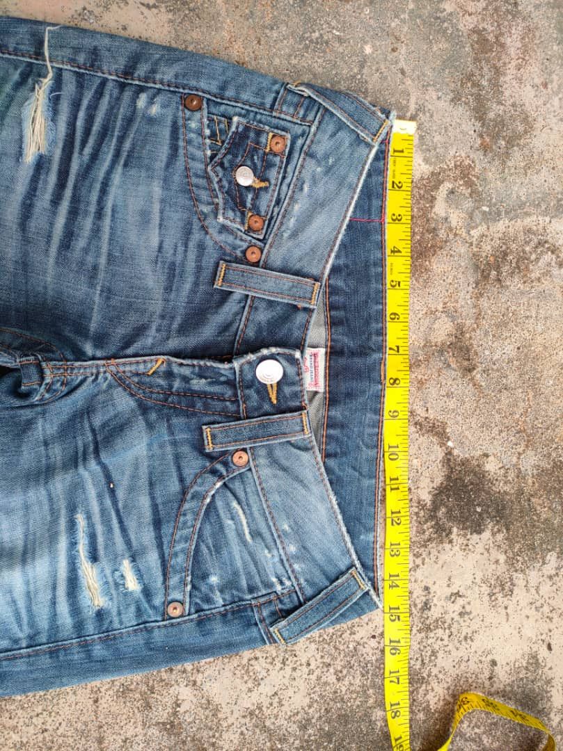 True Religion TRUE RELIGION FLARE RIPPED JEANS DENIM PANTS Size US 29 - 8 Thumbnail