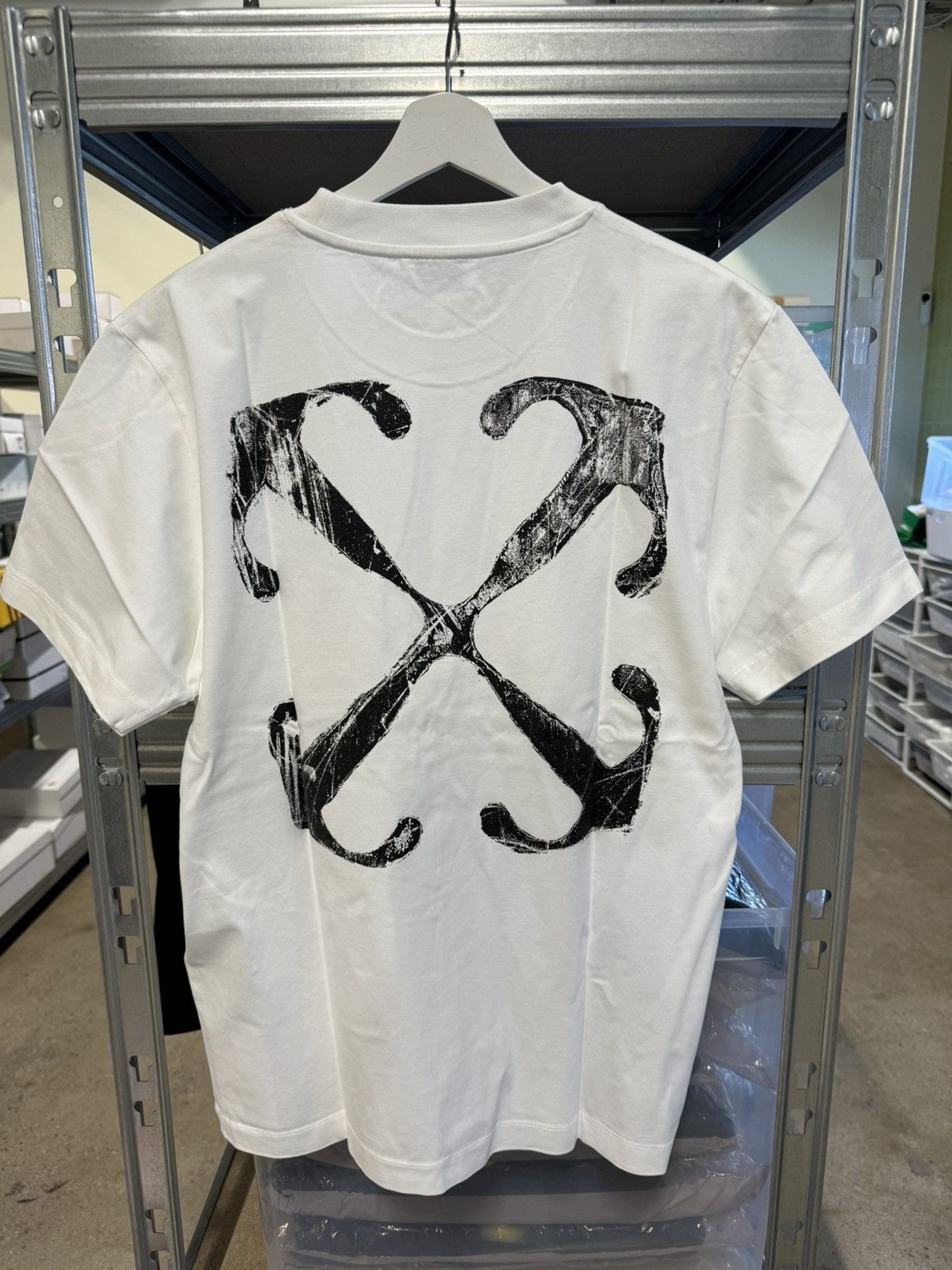 Off-White Off-White Scratch Arrow T-Shirt NEW 550$ Size US XL / EU 56 / 4 - 1 Thumbnail