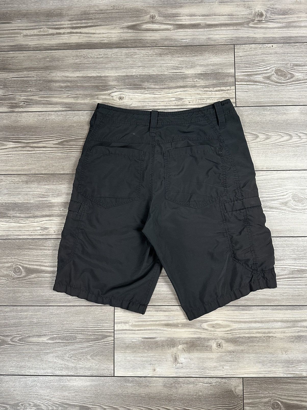 Nike × Vintage Y2K Nike Shorts Size US 32 / EU 48 - 2 Thumbnail