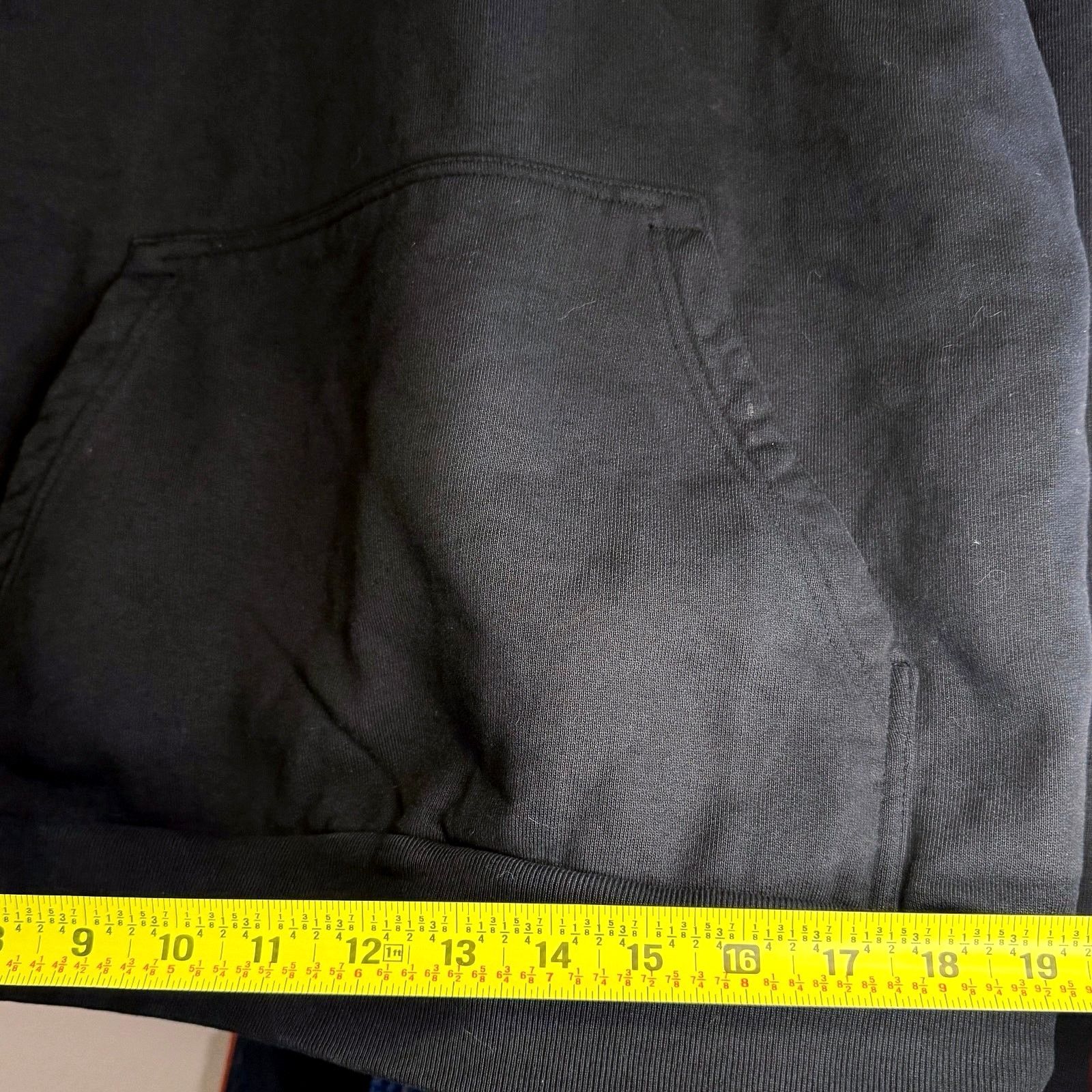 Talentless •NWT• Talentless CIRCLE LOGO Black Sweatshirt Hoodie • Large Size US L / EU 52-54 / 3 - 8 Thumbnail