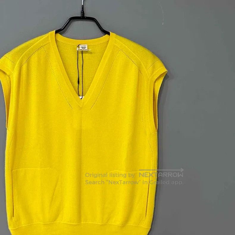Hermes Hermes Yellow Sleeveless Cashmere Knit Size XXS / US 00 / IT 34 - 2 Thumbnail