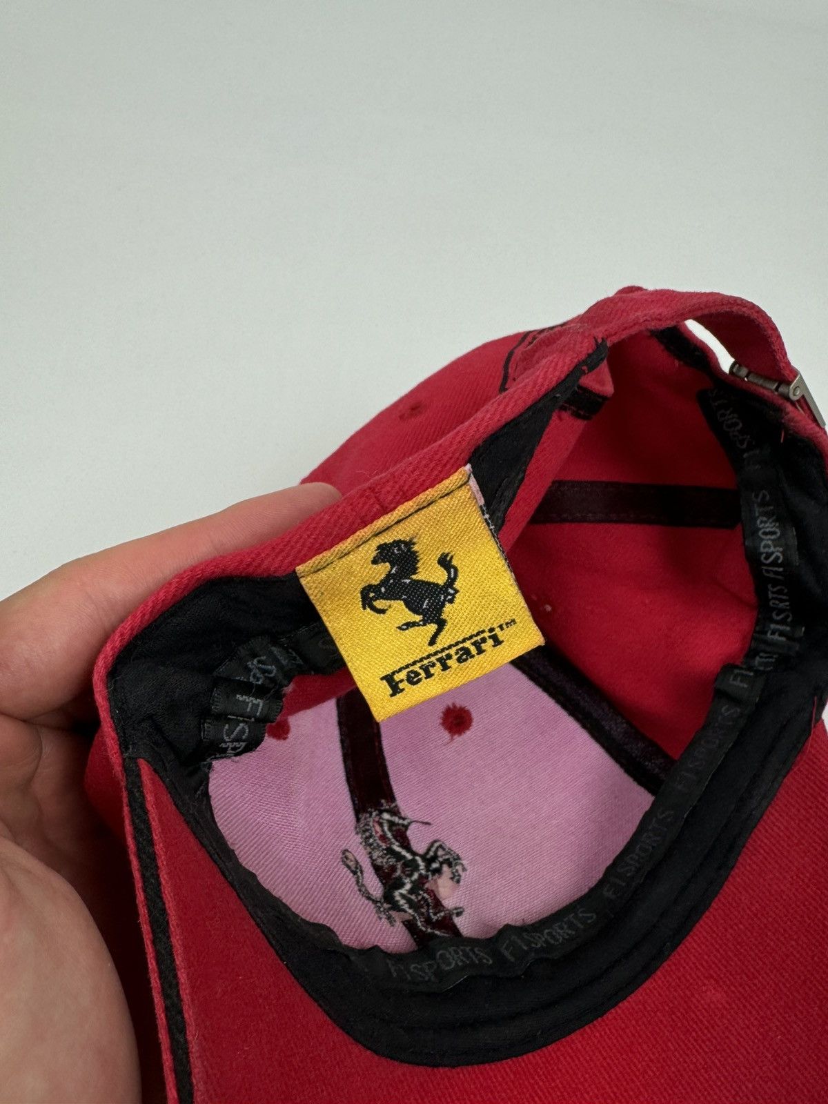 Vintage 1996 Vintage Ferrari Racing Nice Man Cap Vodafone Size ONE SIZE - 7 Thumbnail