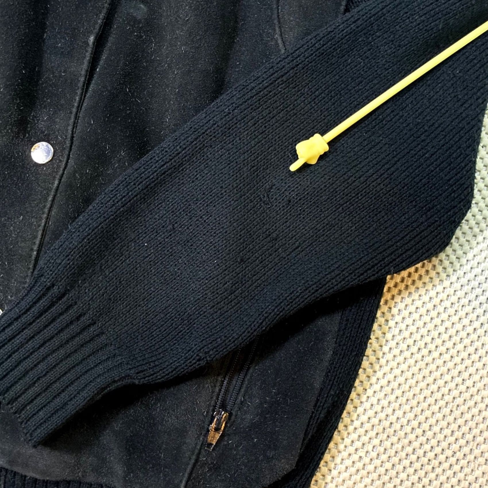 Vintage VINTAGE CITY SPITS Suede Knit Bomber Jacket Black Women M Snap Front Retrospective Casual Jacket Mens? Size M / US 6-8 / IT 42-44 - 7 Thumbnail