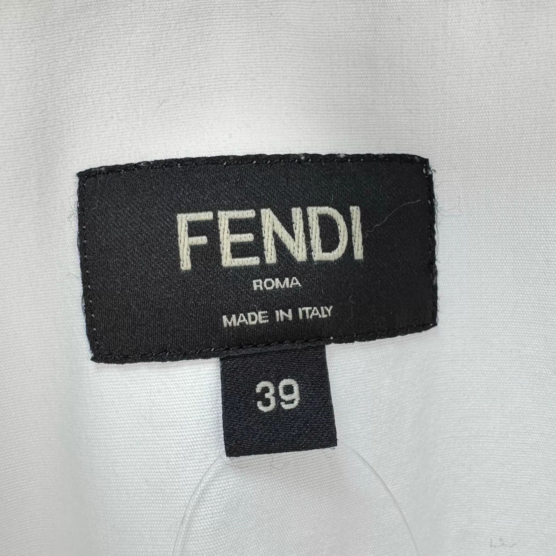 Fendi Fendi Gold Chain Placket Long Sleeve Shirt 39 98 New Size US M / EU 48-50 / 2 - 5 Thumbnail