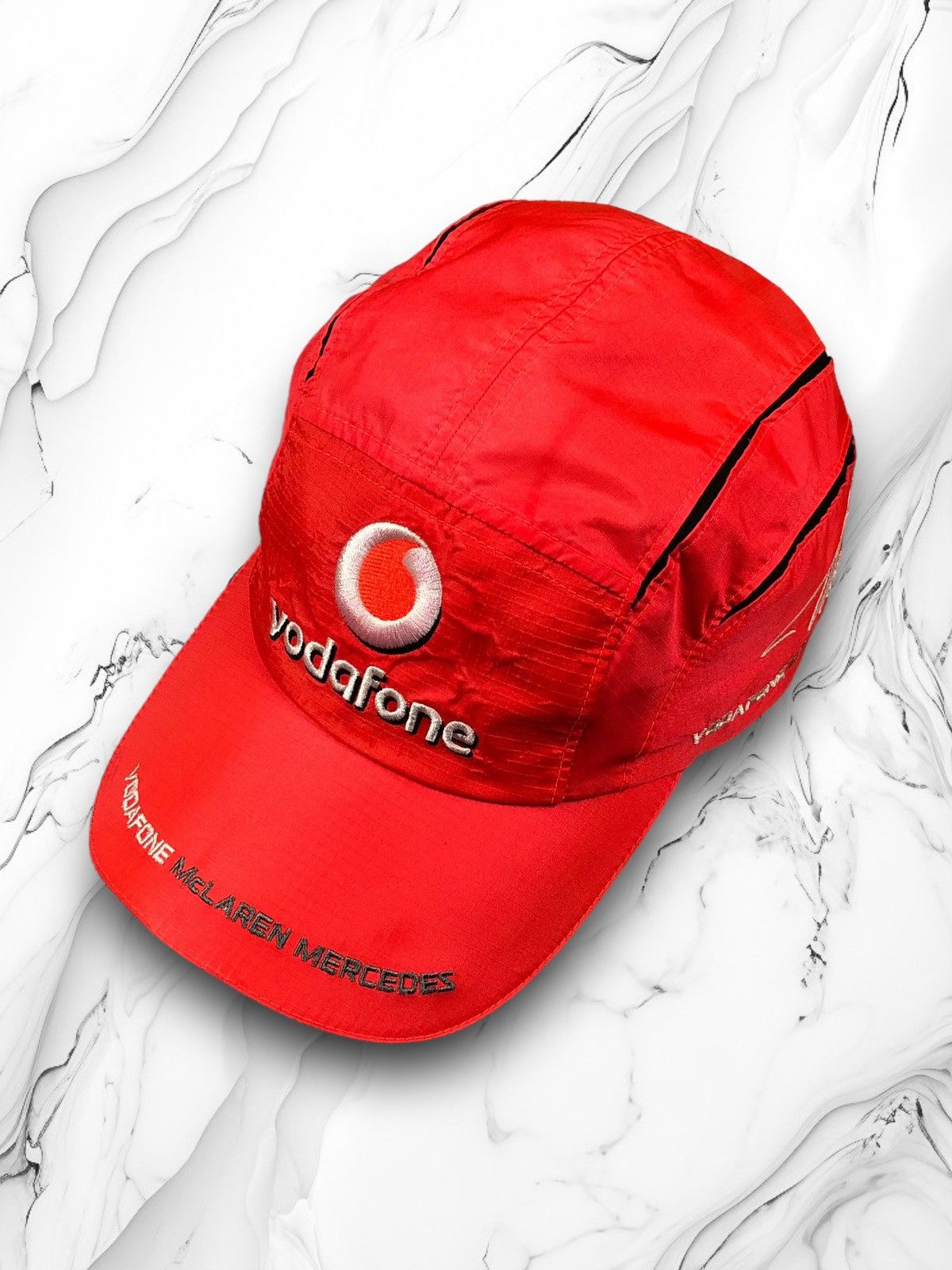 Formula 1 × Mercedes-Benz Vintage 00s McLaren Mercedes-Benz Vodafone ...