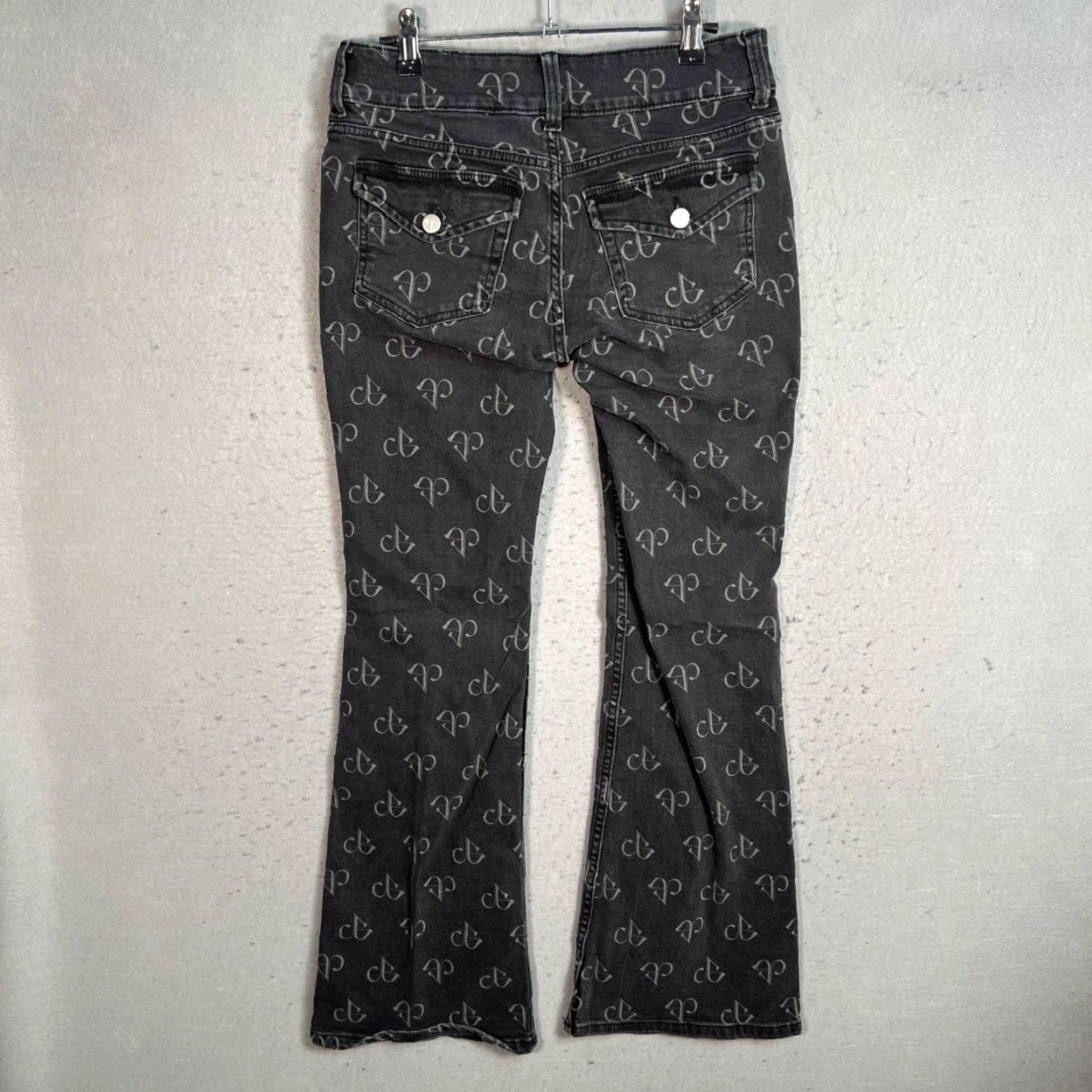 H&M H&M Divided Blackpink Womens Size 6 Print Flared Jeans Gray Cotton Denim Size 28" / US 6 / IT 42 - 2 Thumbnail