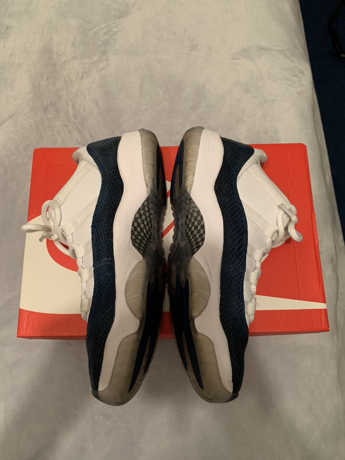 Jordan Brand Jordan 11 Retro Low Snakeskin 2019 Size 9 Size US 9 / EU 42 - 4 Thumbnail