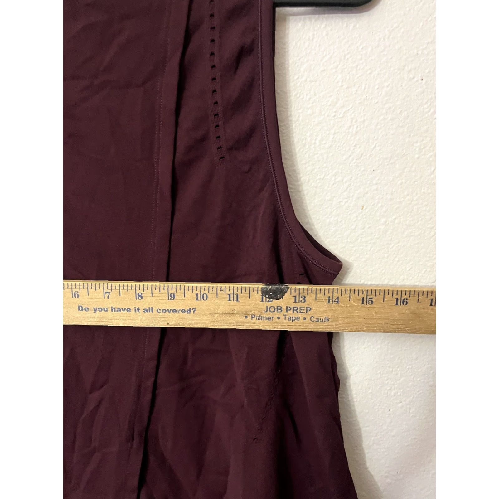 Athleta ATHLETA Foothill Top Sleeveless Crew Neck Split Back 79285 Maroon S Size S / US 4 / IT 40 - 4 Thumbnail