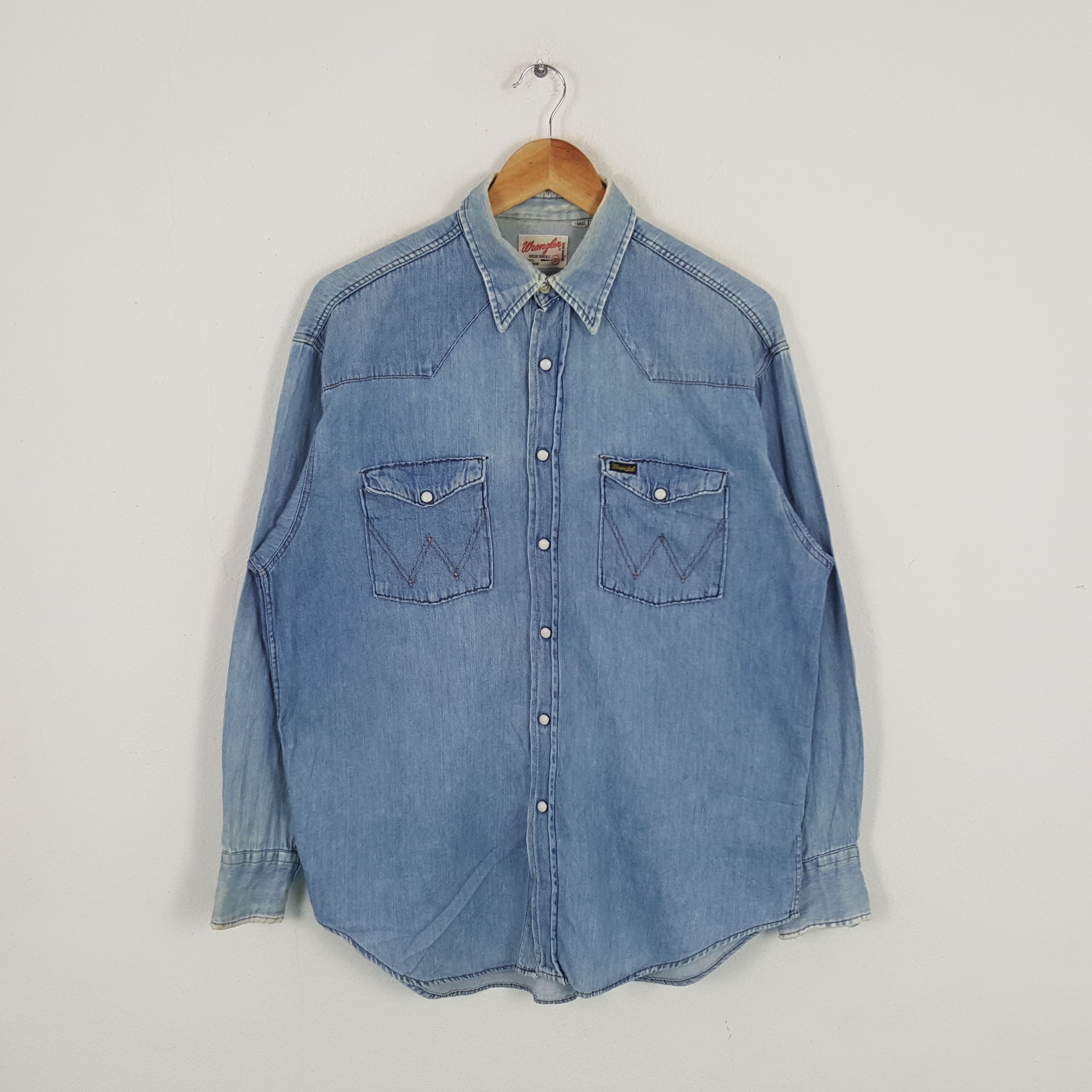 Vintage × Wrangler Vintage Wrangler American Style Denim Shirt Button Up Size US XL / EU 56 / 4 - 1 Thumbnail