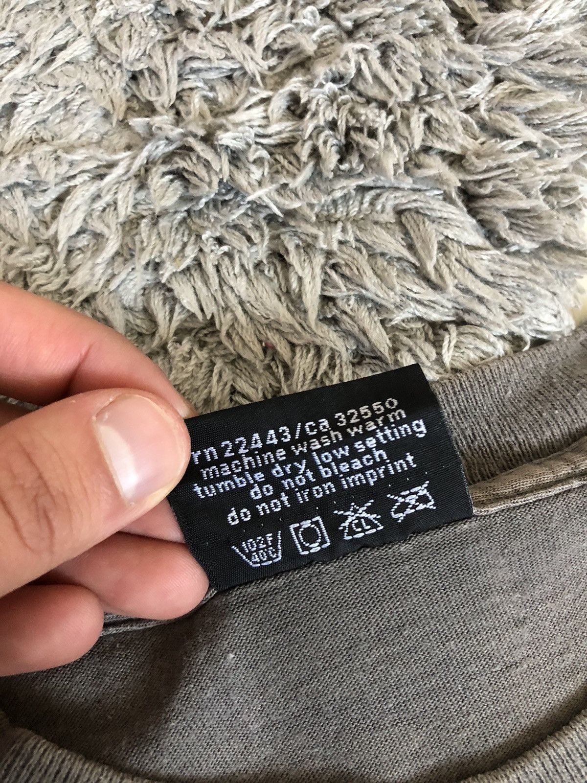 Quiksilver × Vintage Vintage Quiksilver Y2K Faded Big Logo T Shirt Made in USA Size US L / EU 52-54 / 3 - 8 Thumbnail