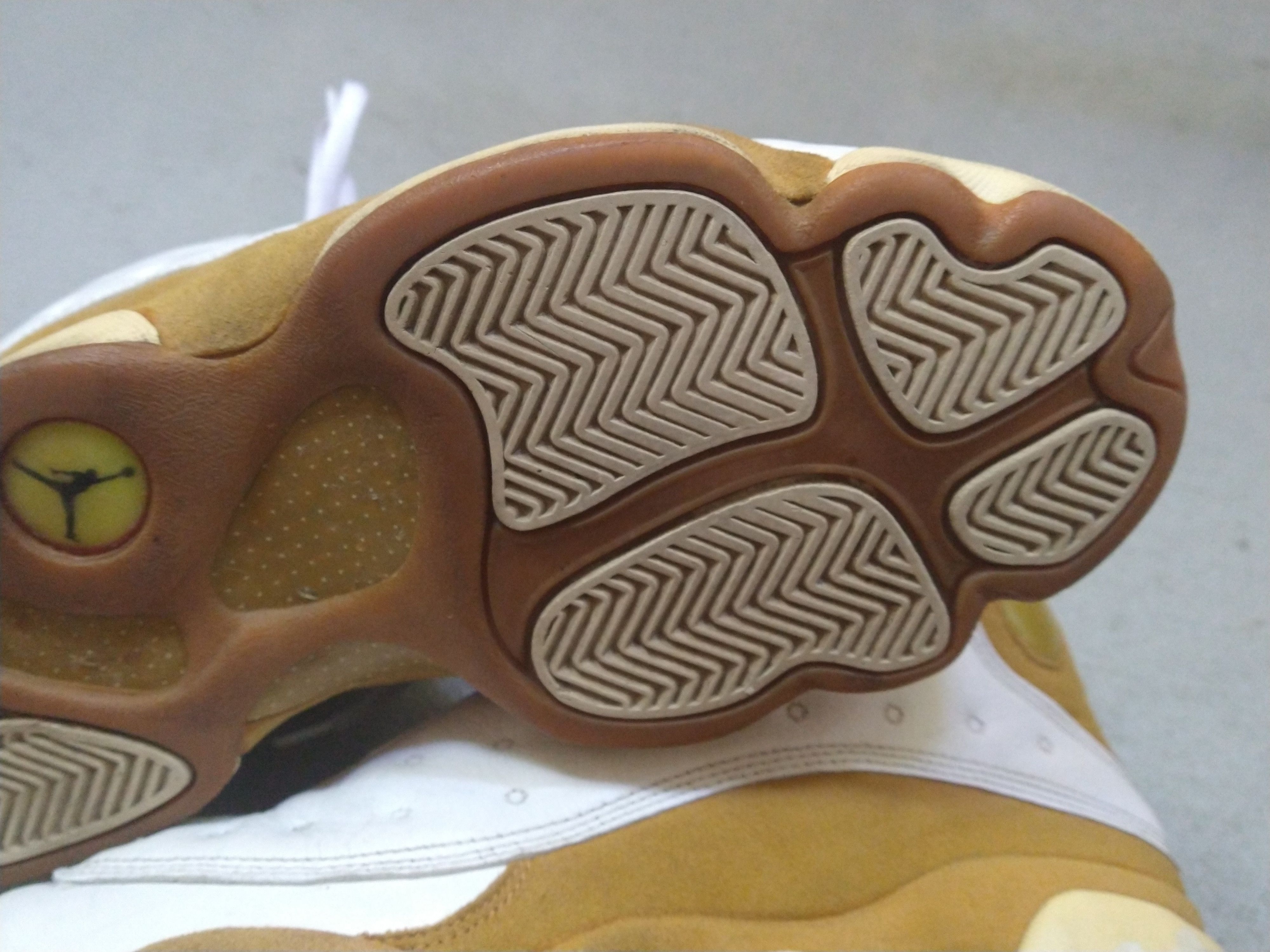 Jordan Brand Nike Air Jordan 13 Retro Wheat Size 8.5 2004 309259-171 Y2K Size US 8.5 / EU 41-42 - 21 Thumbnail