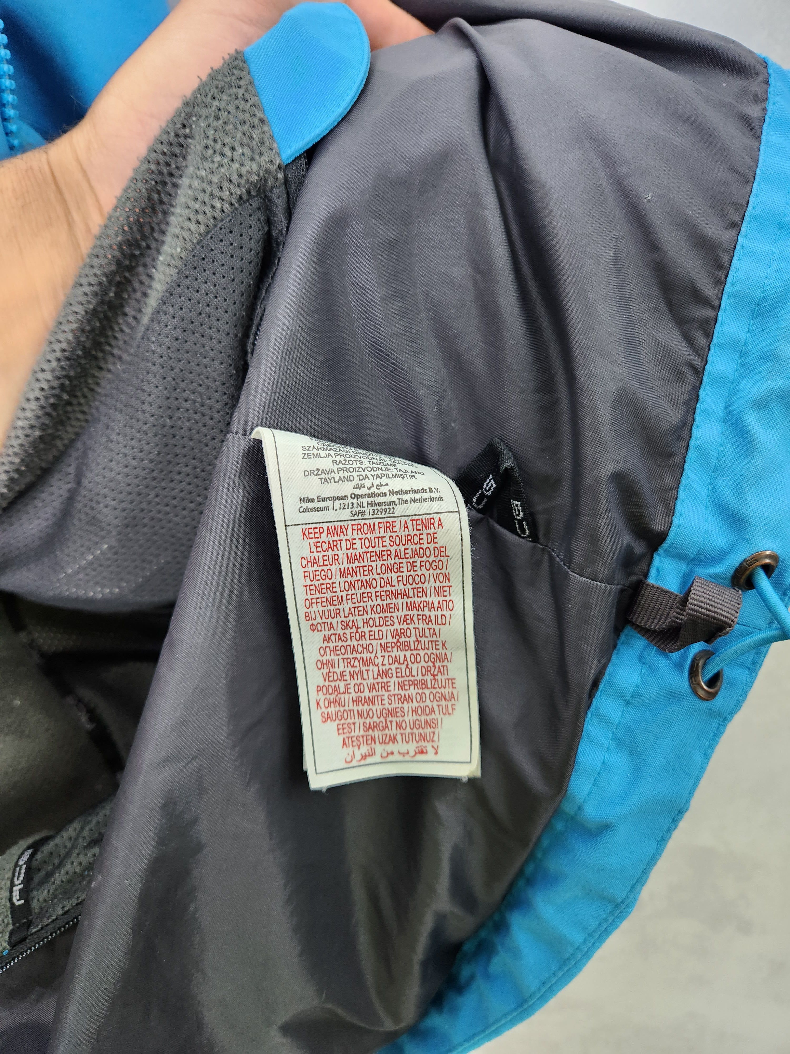 Nike Rare Nike Acg 3 gore tex jacket Size US M / EU 48-50 / 2 - 15 Thumbnail