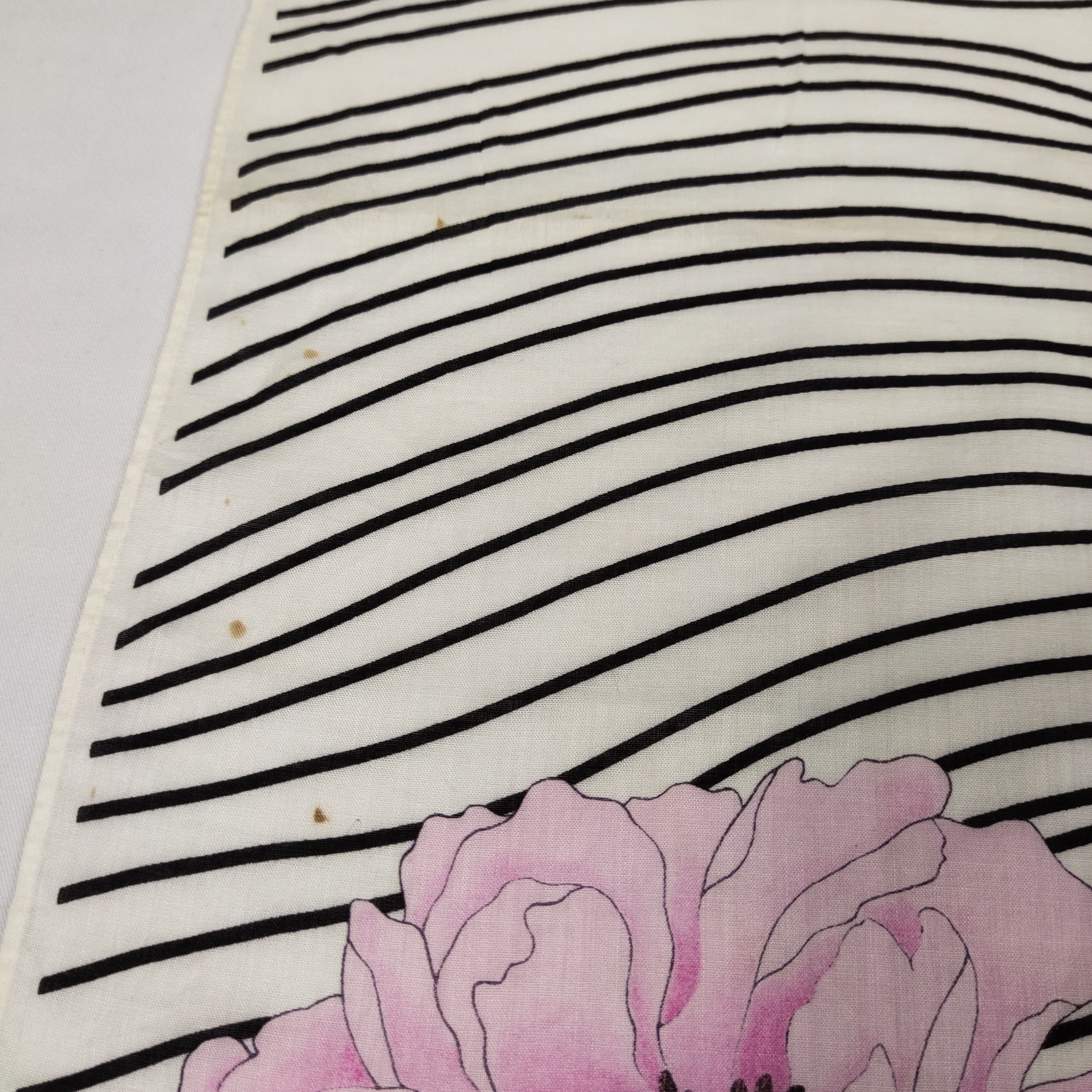 Hanae Mori × Vintage Hanae Mori Handkerchief / Neckerchief / Bandana FZ298 Size ONE SIZE - 6 Thumbnail