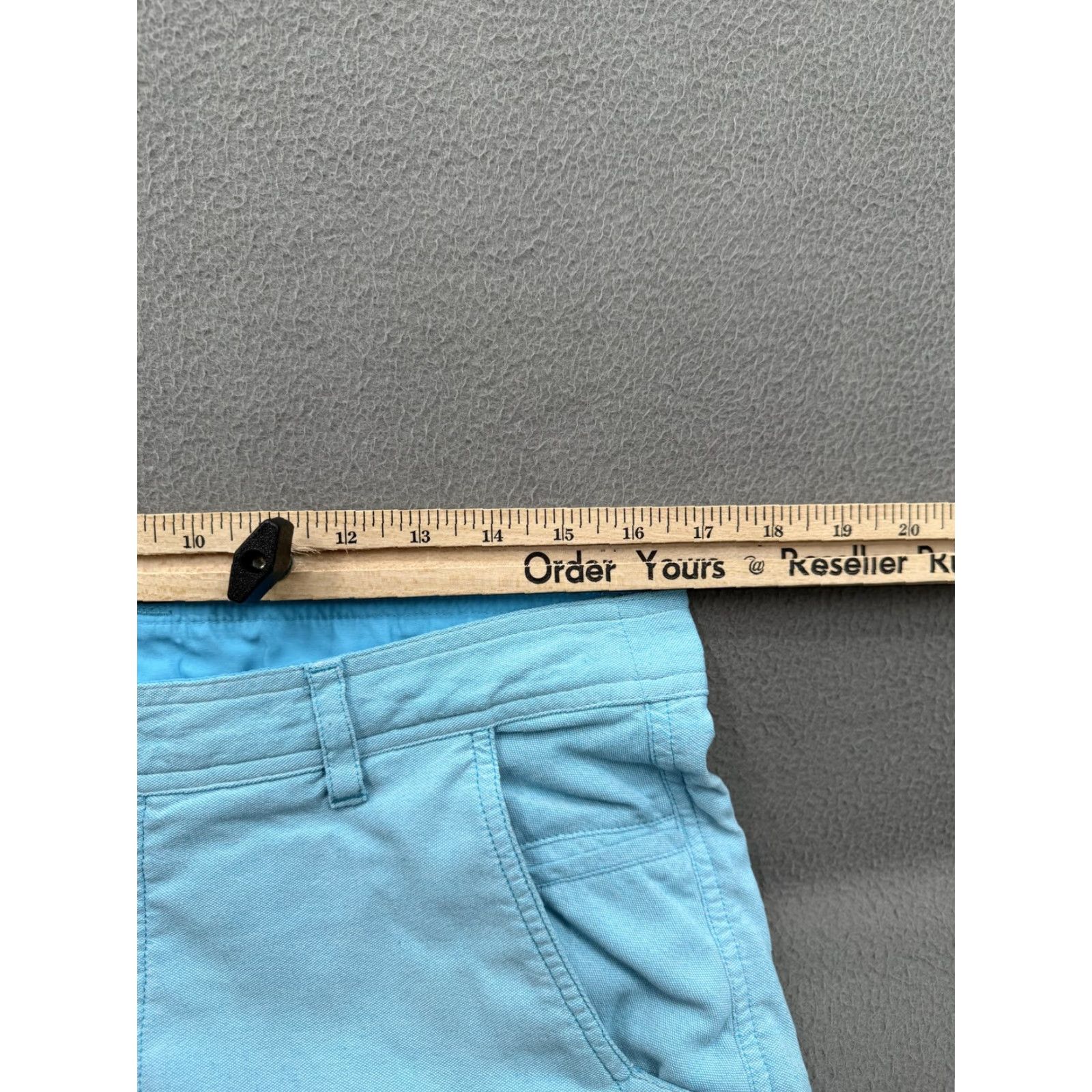 Lululemon Lululemon Shorts Mens 32 Blue Chino 10 Inseam Pockets Logo Solid Front Zip Belt Loops Casual Summer Size US 32 / EU 48 - 4 Thumbnail