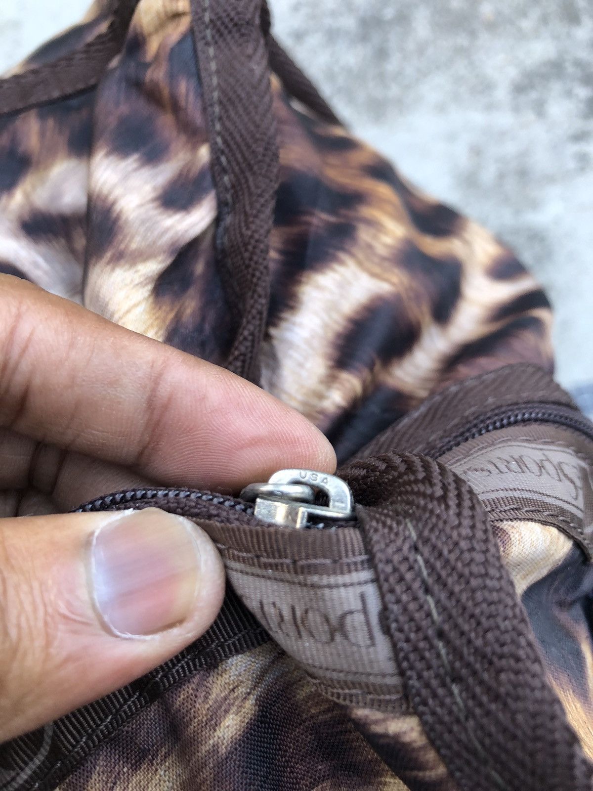 LeSportsac × Vintage LEOPARD DESIGN LESPORTSAC DUFFEL/BOSTON/TRAVEL BAG Size ONE SIZE - 10 Thumbnail