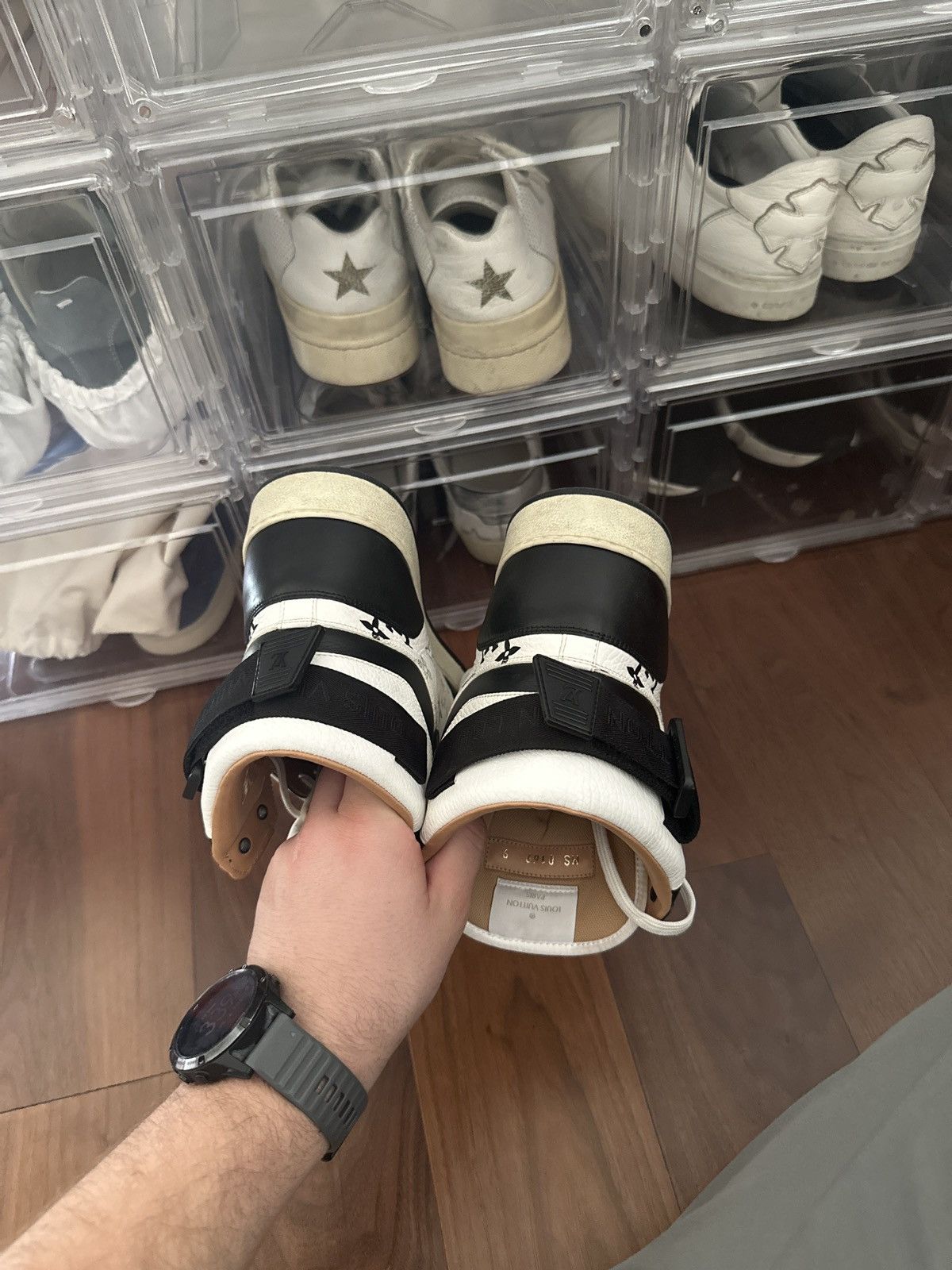 Louis Vuitton Louis Vuitton Rivioli Size US 9 / EU 42 - 4 Thumbnail