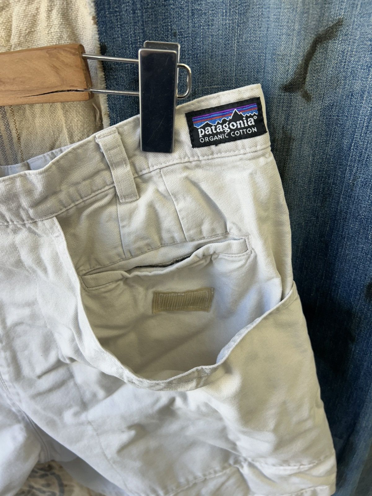 Patagonia × Vintage Vintage Patagonia khaki shorts big pockets size 38 Size US 38 / EU 54 - 6 Thumbnail