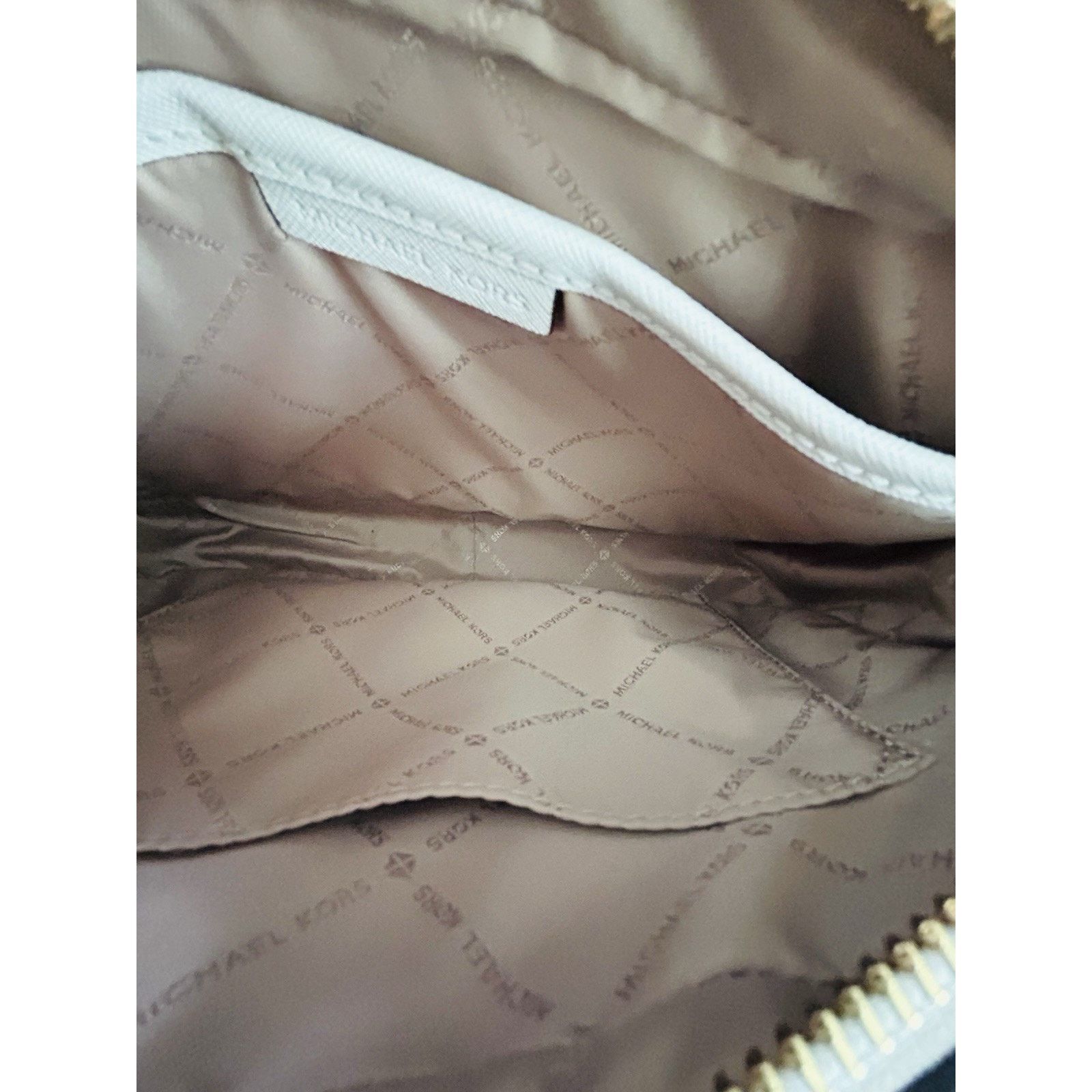 Michael Kors Michael Kors Ginny Leather Crossbody White Embellished Size ONE SIZE - 11 Thumbnail