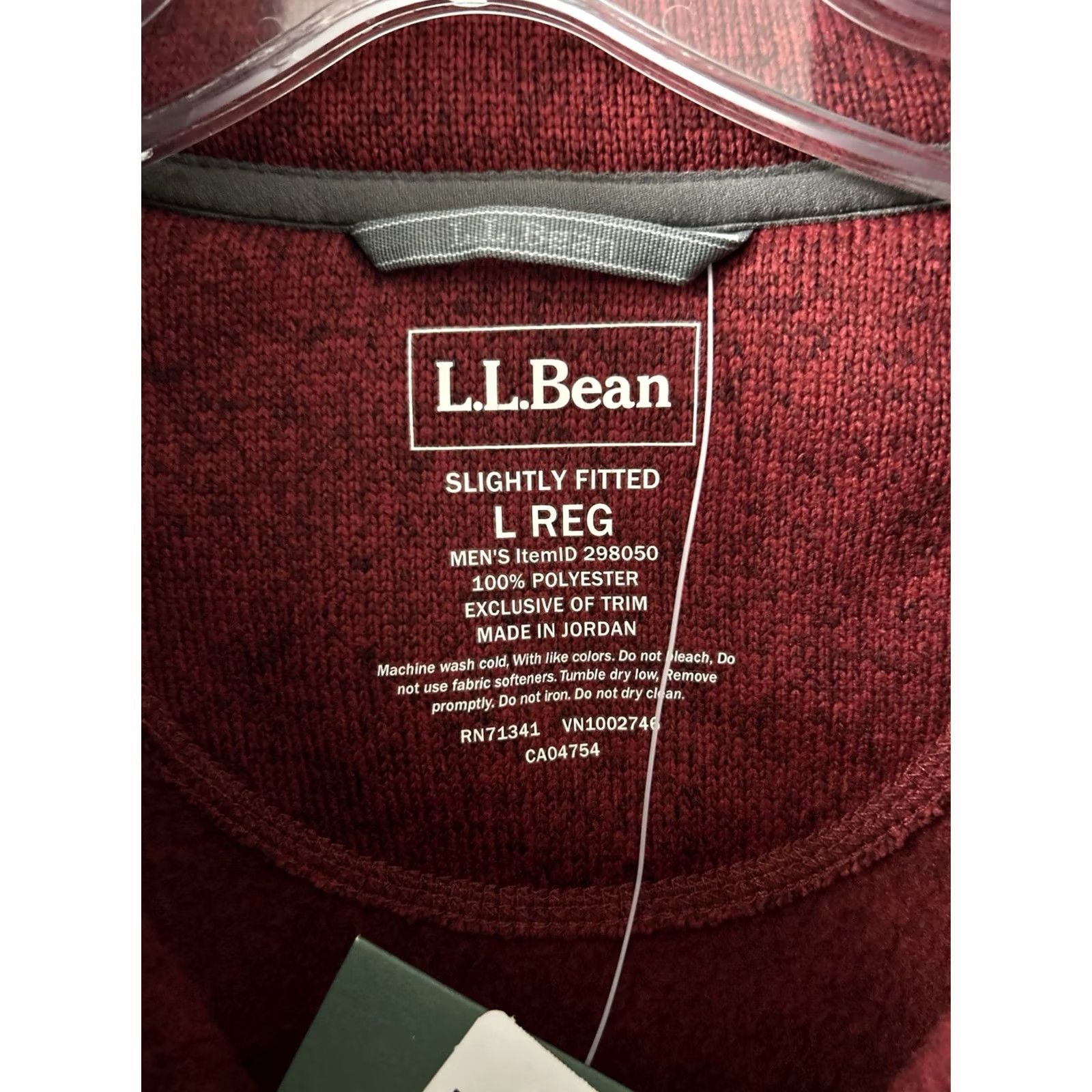 Vintage L.L. Bean Sweater Fleece Pullover Mens Large Red NWT logo Kangaroo Pocket 298050 Size US L / EU 52-54 / 3 - 6 Thumbnail
