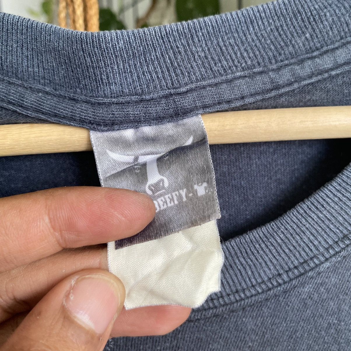 Apple Thrashed Faded Vintage Y2K Apple WWDC 09 ERD GRUNGE TSHIRT Size US XL / EU 56 / 4 - 5 Thumbnail