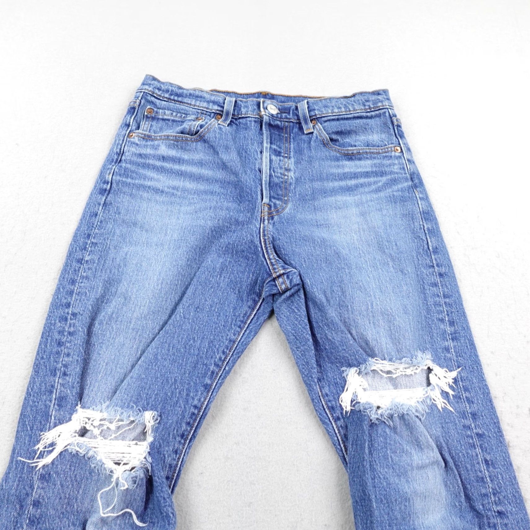 Levi's Levis Jeans Womens 28x28 Blue Denim 501 Button Fly Distressed Faded Frayed Hems Size 28" / US 6 / IT 42 - 2 Thumbnail