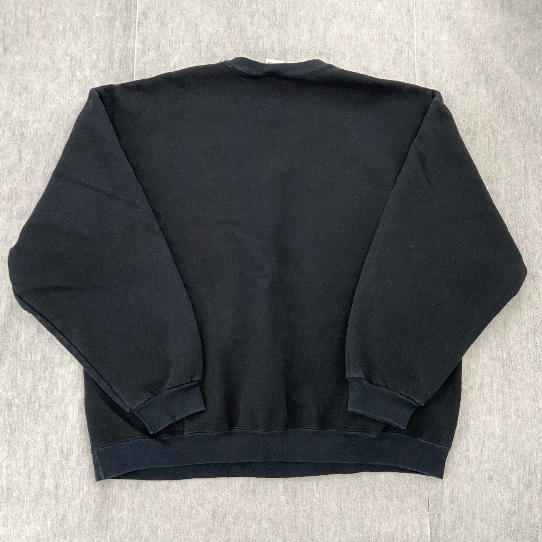 Fruit Of The Loom VINTAGE Fruit of the Loom Just Fish Sweater Adult 2XL Black Graphic Fishing Pullover Mens XXL Size US XXL / EU 58 / 5 - 2 Thumbnail
