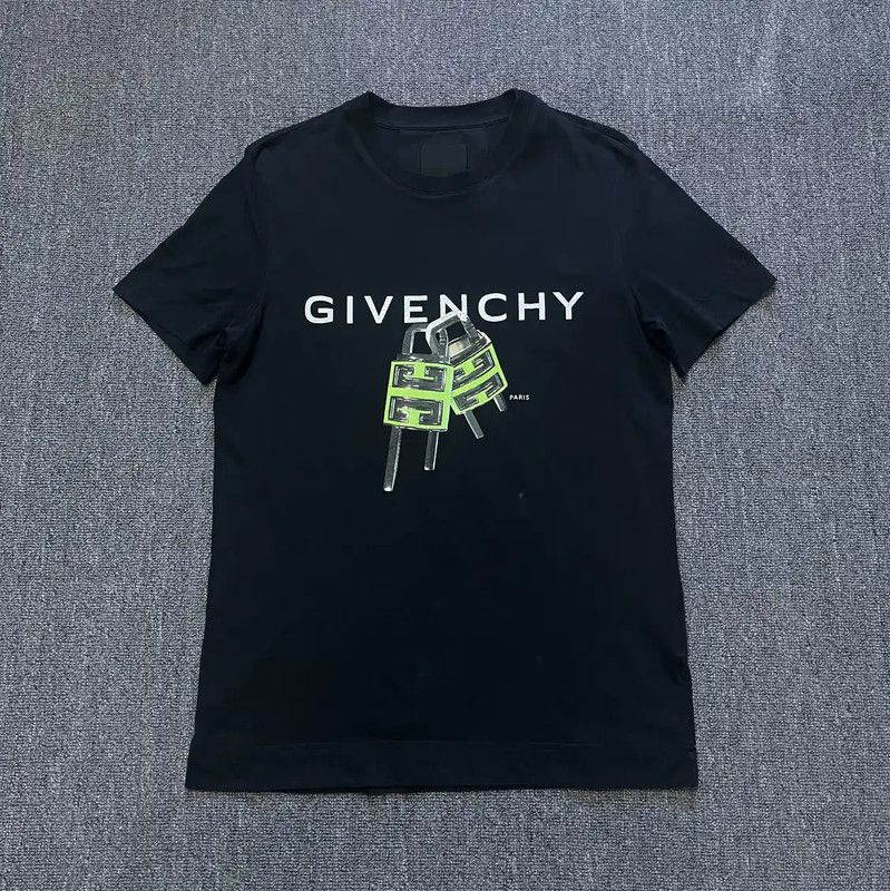 Givenchy Givenchy Black Cotton Men's T-shirt 0089 Size US S / EU 44-46 / 1 - 1 Thumbnail