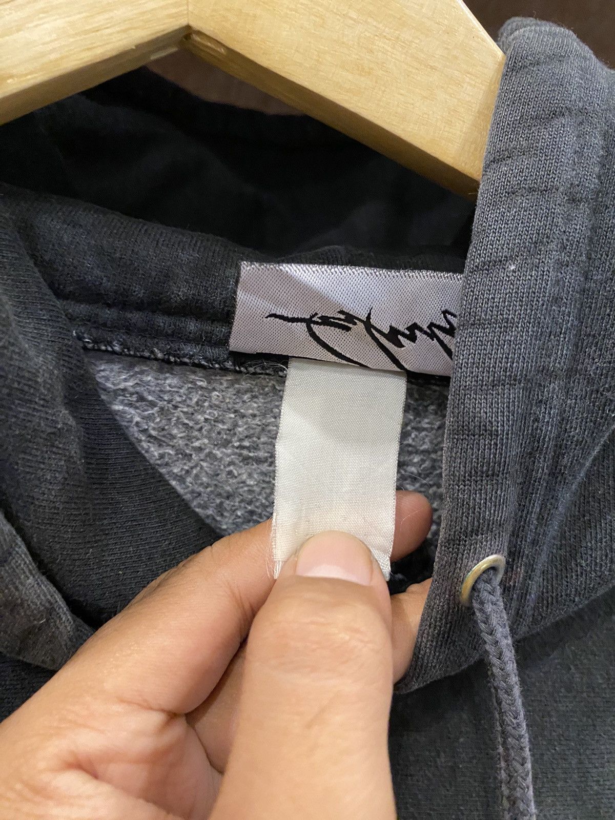 Futura × Japanese Brand 90’s Futura Laboratories Sun Faded Hoodie Size US L / EU 52-54 / 3 - 6 Thumbnail
