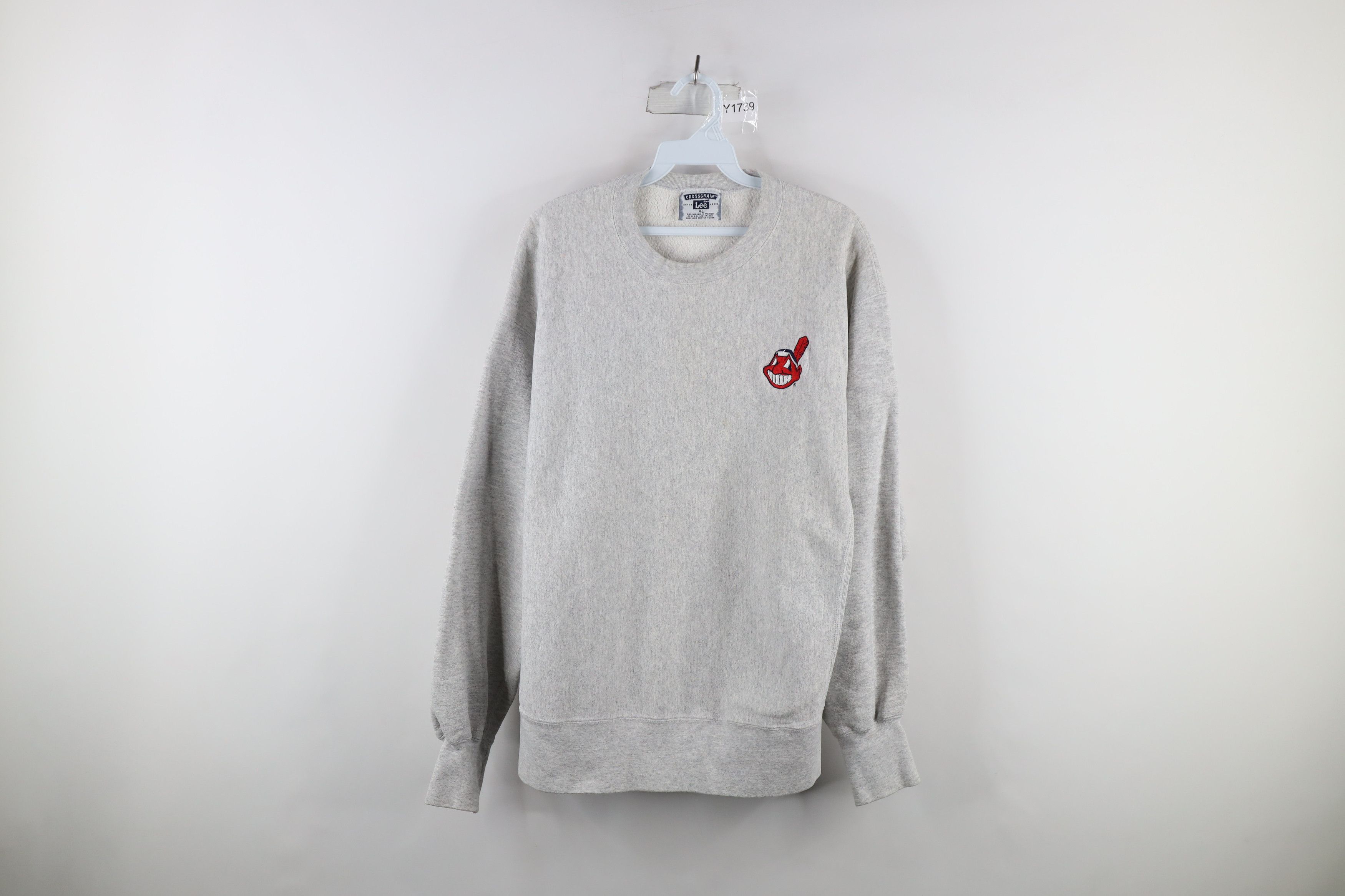Vintage Vintage 90s Wahoo Cleveland Indians Baseball Sweatshirt Size US XL / EU 56 / 4 - 1 Thumbnail