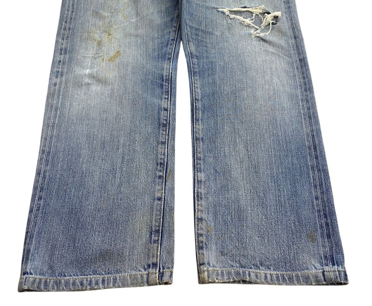 Uniqlo Uniqlo Light Wash Ripped Style Baggy Jeans Size US 36 / EU 52 - 5 Thumbnail