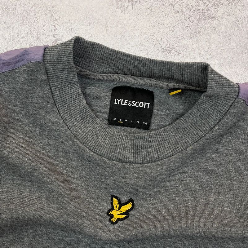 Lyle & Scott Lyle & Scott nylon side stripes casual sweatshirt Size US S / EU 44-46 / 1 - 6 Thumbnail