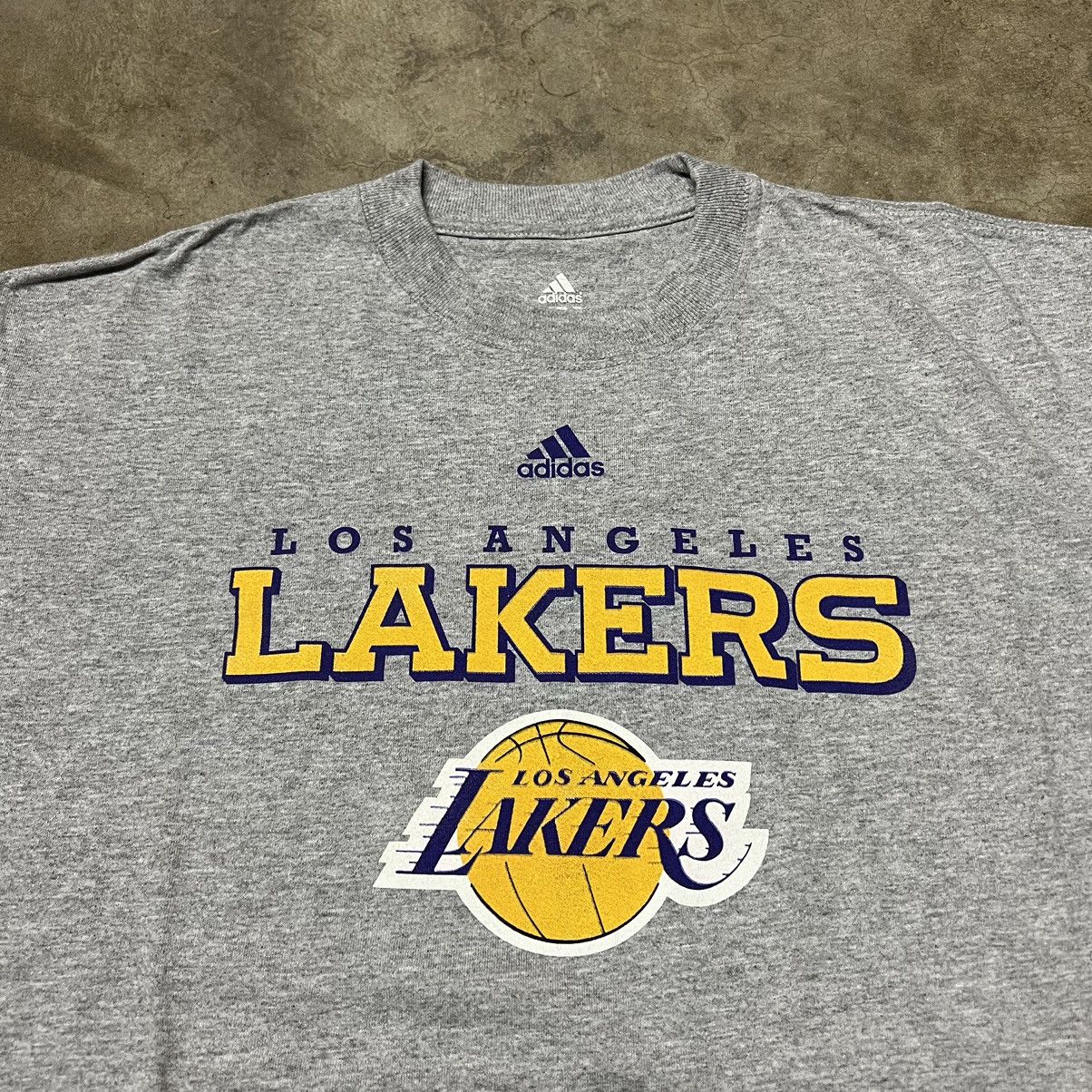 Adidas × NBA NBA Los Angeles Lakers Basketball Adidas Graphic T-Shirt Size US L / EU 52-54 / 3 - 3 Thumbnail